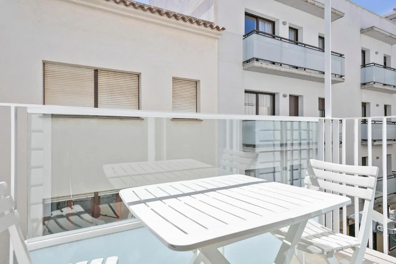 Apartaments Pepita Bandert Cambrils Spain