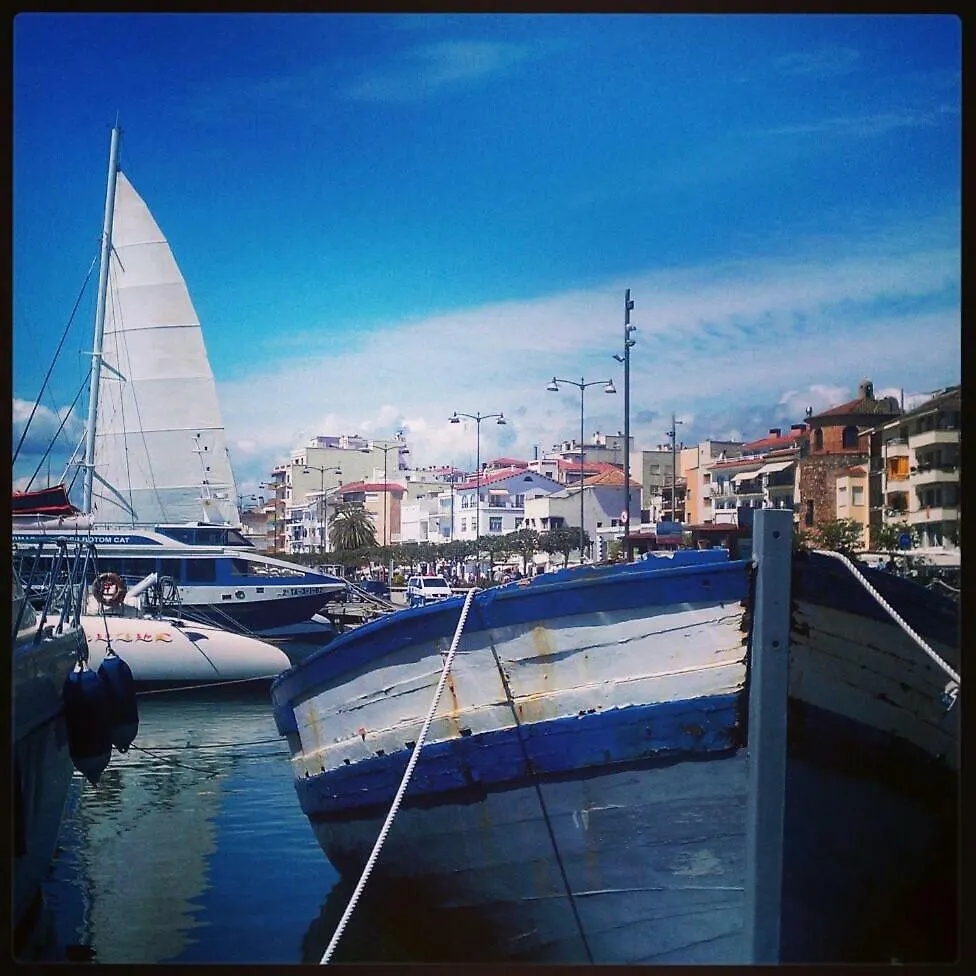 Apartaments Pepita Bandert Cambrils 0*,  Spain